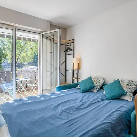 Lovely In Saint-georges-de-didon Apartament Saint-Georges-de-Didonne
