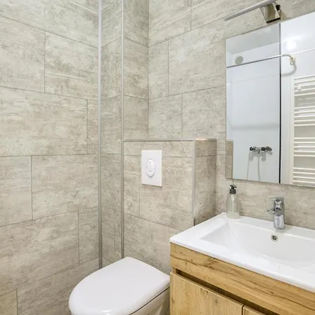 Lovely In Saint-georges-de-didon Apartament